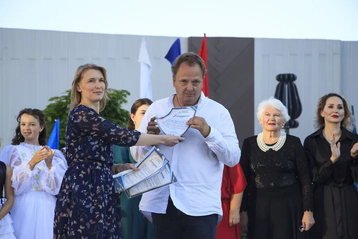 12.08.2026. Культурное пространство «У «Знамёнки»: концерт вокалистов творческих коллективов города и области «Парад солистов»