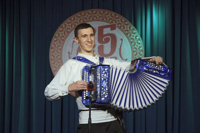 07.12.2025. Фоторепортаж «В поисках радости»: 25-летний юбилей заслуженного коллектива народного творчества «Тальяночка»