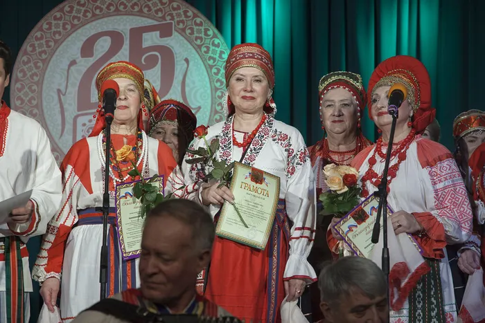 07.12.2025. Фоторепортаж «В поисках радости»: 25-летний юбилей заслуженного коллектива народного творчества «Тальяночка»