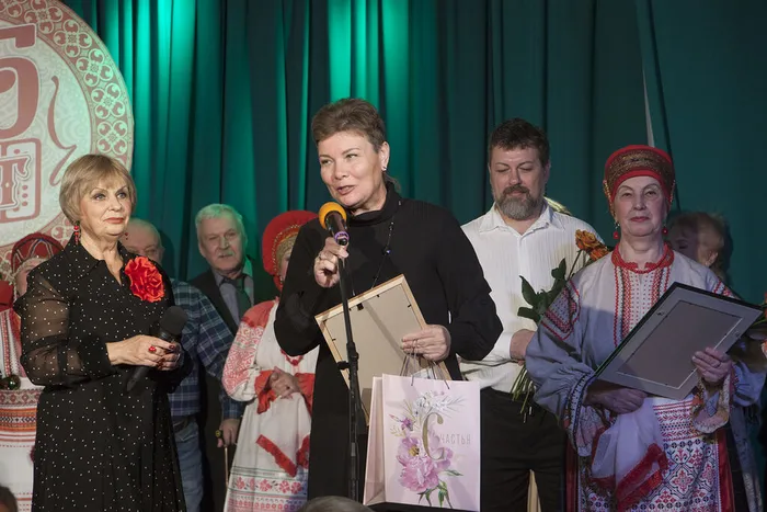 07.12.2025. Фоторепортаж «В поисках радости»: 25-летний юбилей заслуженного коллектива народного творчества «Тальяночка»