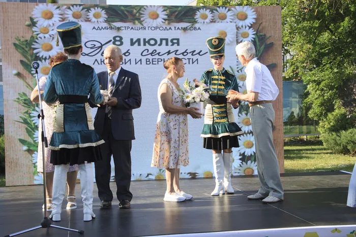 08.07.2026. «Ассамблея семейной жизни» в Сквере Музыкантов: встреча национальных семейных династий «Признание Тамбову».