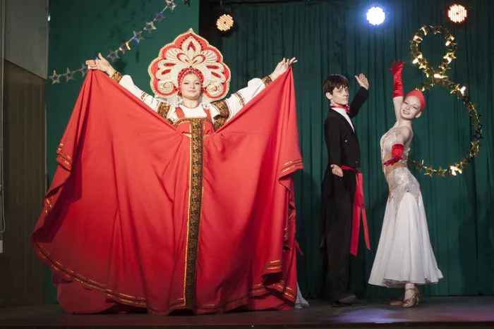 08.03.2026. Праздничная программа ансамбля спортивного бального танца «Олимп» - «Звёздный вальс»