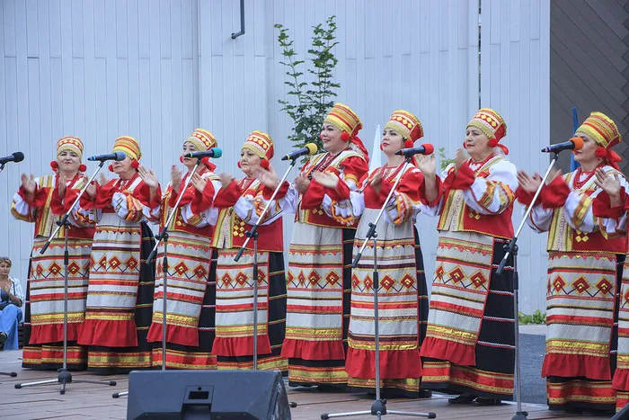 02.09.2026. Культурное пространство «У «Знамёнки»: концерт народного коллектива фольклорного ансамбля «Тамбовский задор» - «Россия в сердце, песня в душе!» с участием образцового хореографического ансамбля «Задоринка»