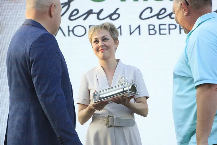 08.07.2026. «Ассамблея семейной жизни» в Сквере Музыкантов: праздничная концертная программа «В сердце живет любовь».