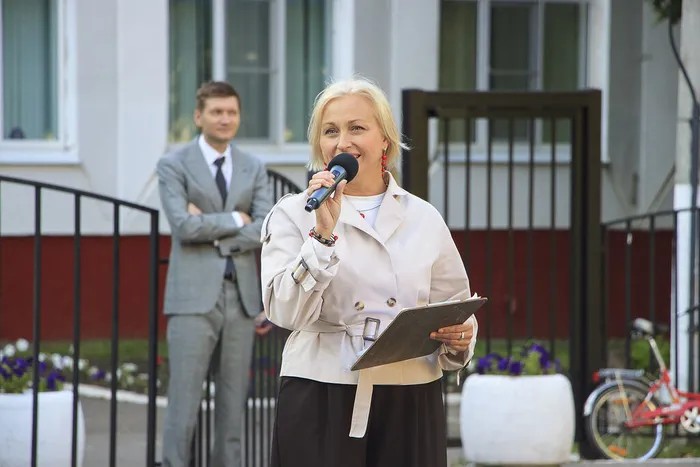 15.08.2026. Праздничная концертная программа «Дружно величаем, три Спаса отмечаем» в сквере «Школьный»