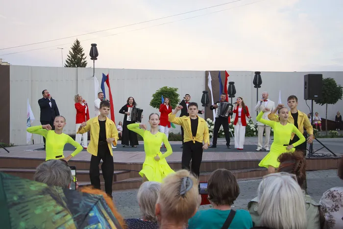 15.07.2026. «Культурное пространство «У «Знамёнки»: концерт народного вокального ансамбля «Дебют» - «Мечты сбываются»