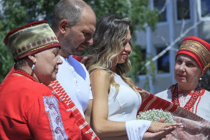 08.07.2026. «Ассамблея семейной жизни» в Сквере Музыкантов: встреча молодых семей в русском стиле «Семья – начало всех начал».