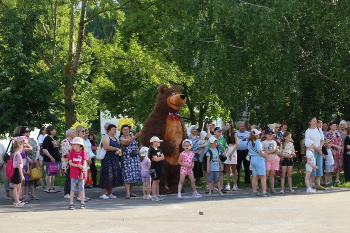 11.06.2026. Праздничный концерт ко Дню России и Дню города Тамбова в сквере «Школьный»