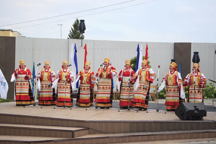 02.09.2026. Культурное пространство «У «Знамёнки»: концерт народного коллектива фольклорного ансамбля «Тамбовский задор» - «Россия в сердце, песня в душе!» с участием образцового хореографического ансамбля «Задоринка»