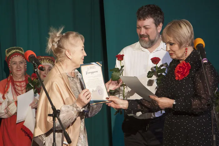 07.12.2025. Фоторепортаж «В поисках радости»: 25-летний юбилей заслуженного коллектива народного творчества «Тальяночка»