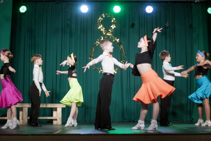 08.03.2026. Праздничная программа ансамбля спортивного бального танца «Олимп» - «Звёздный вальс»