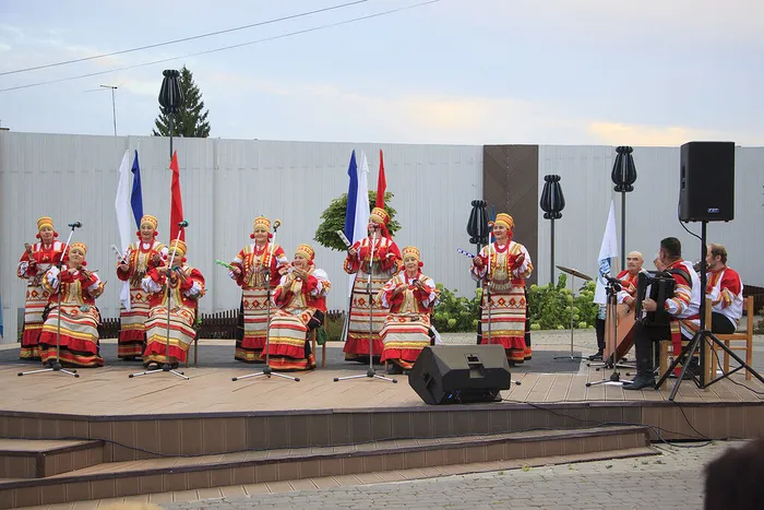 02.09.2026. Культурное пространство «У «Знамёнки»: концерт народного коллектива фольклорного ансамбля «Тамбовский задор» - «Россия в сердце, песня в душе!» с участием образцового хореографического ансамбля «Задоринка»