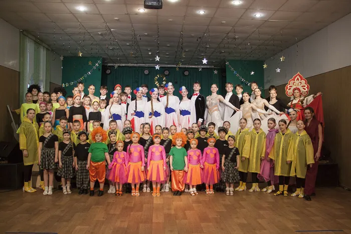 08.03.2026. Праздничная программа ансамбля спортивного бального танца «Олимп» - «Звёздный вальс»