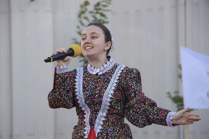 12.08.2026. Культурное пространство «У «Знамёнки»: концерт вокалистов творческих коллективов города и области «Парад солистов»