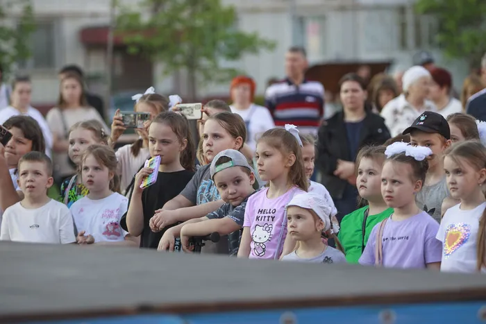 07.05.2026.  Праздничный концерт творческих коллективов ДК «Великая Победа» в культурном пространстве «У «Знамёнки»