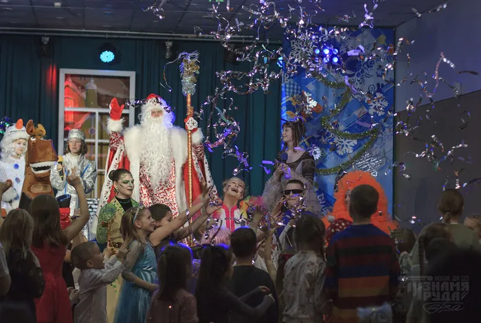 21.12.2025. Фоторепортаж «Новогоднее происшествие в городе Т»