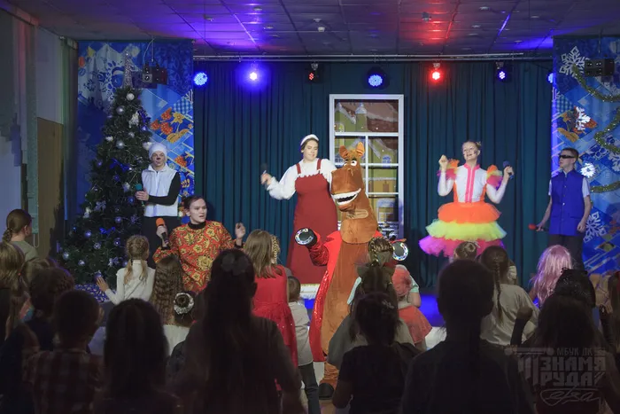 21.12.2025. Фоторепортаж «Новогоднее происшествие в городе Т»