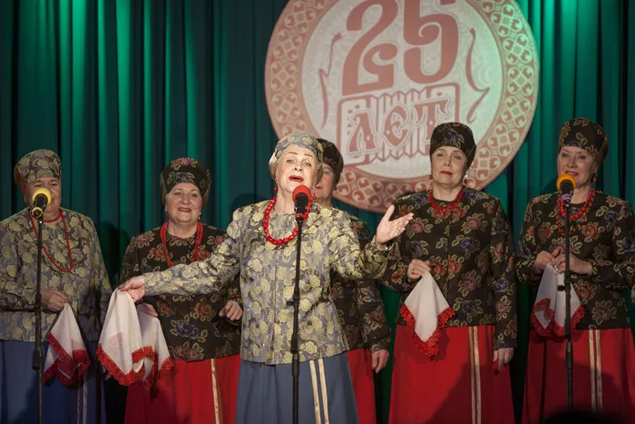 07.12.2025. Фоторепортаж «В поисках радости»: 25-летний юбилей заслуженного коллектива народного творчества «Тальяночка»