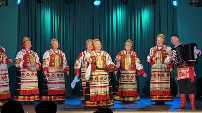 27.11.2025. Концерт фольклорного ансамбля «Тамбовский задор» - «Песня не знает границ» для людей с ограниченными возможностями