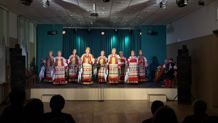 27.11.2025. Концерт фольклорного ансамбля «Тамбовский задор» - «Песня не знает границ» для людей с ограниченными возможностями