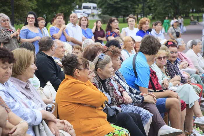 19.08.2026. Праздничная программа «Гордость, слава и честь. Под флагом России»