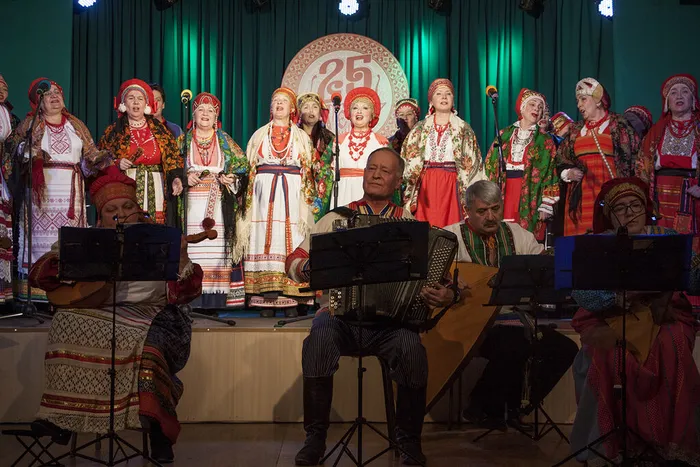 07.12.2025. Фоторепортаж «В поисках радости»: 25-летний юбилей заслуженного коллектива народного творчества «Тальяночка»