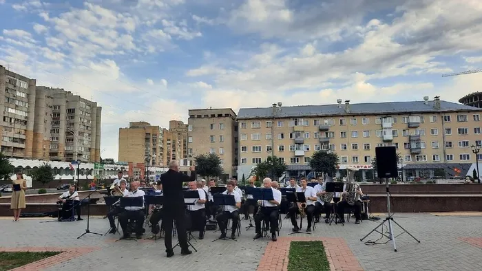 Фото: Юлия Фролова. 
На снимке: Городской духовой оркестр им. В. И. Агапкина.
