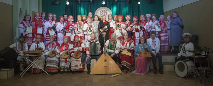 07.12.2025. Фоторепортаж «В поисках радости»: 25-летний юбилей заслуженного коллектива народного творчества «Тальяночка»