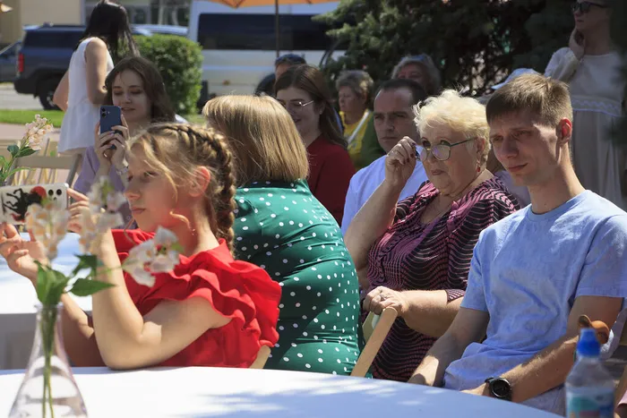 08.07.2026. «Ассамблея семейной жизни» в Сквере Музыкантов: встреча молодых семей в русском стиле «Семья – начало всех начал».