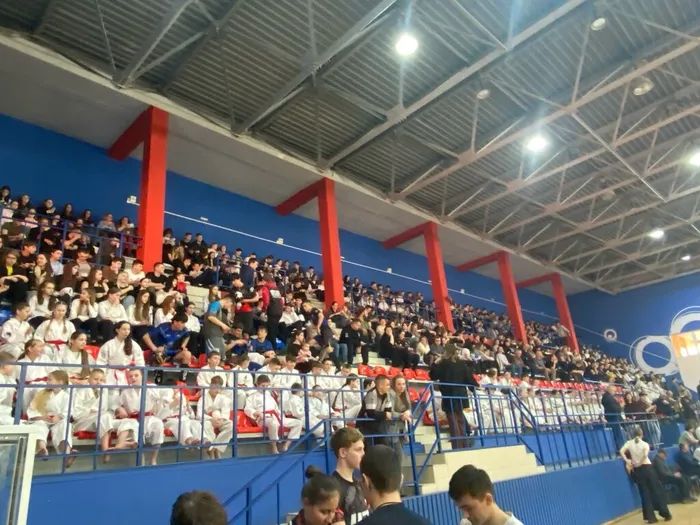 Выступление вокально-эстрадной студии «Мелодия» на открытии XXIII -го Фестиваля боевых единоборств, 31.03.2026