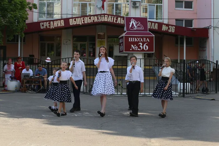 11.06.2026. Праздничный концерт ко Дню России и Дню города Тамбова в сквере «Школьный»